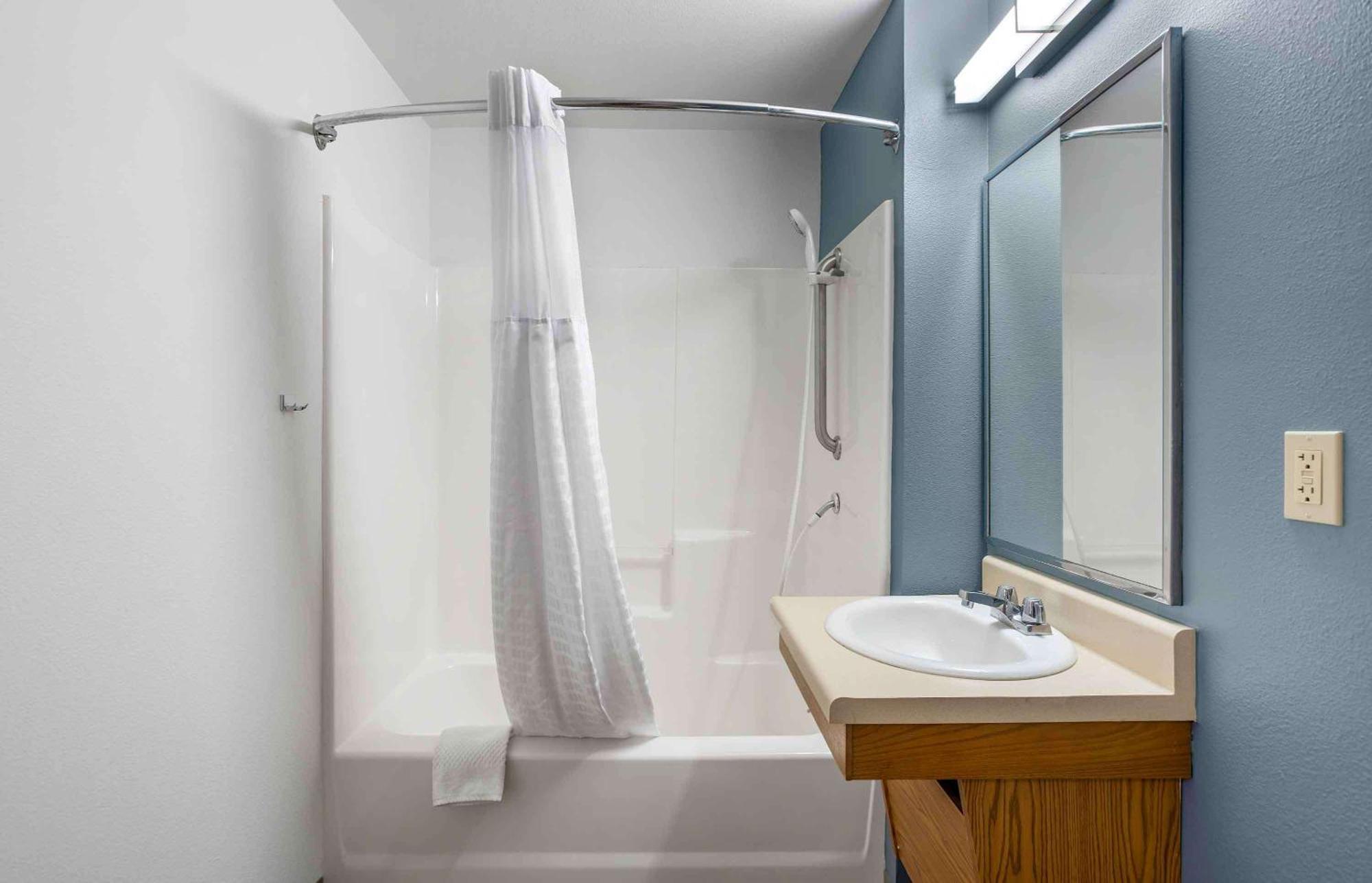 Extended Stay America Select Suites - Cleveland - เมนทอร์ ภายนอก รูปภาพ